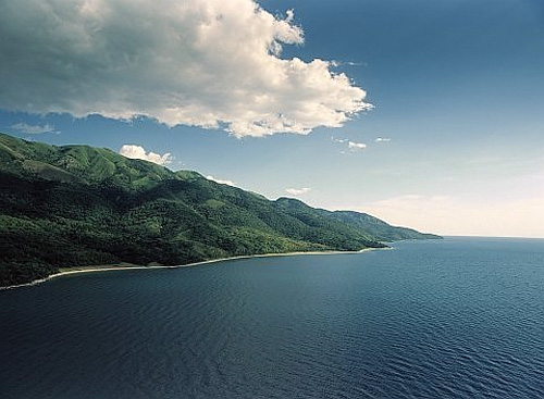 Lake-Tanganyika