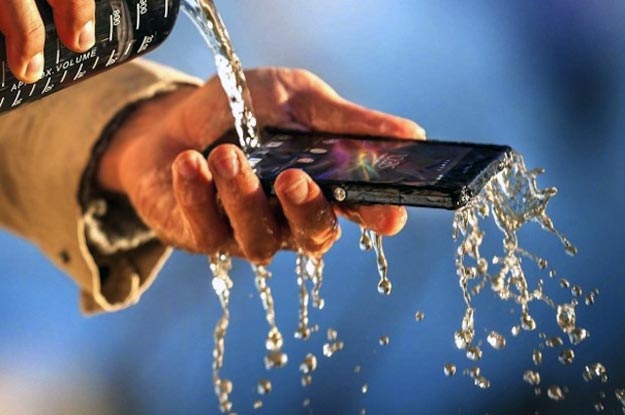 water_resistant_phone